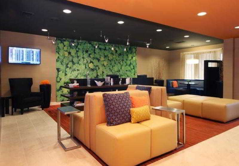Courtyard By Marriott Jacksonville Airport/ Northeast Buitenkant foto