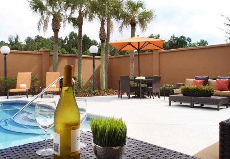 Courtyard By Marriott Jacksonville Airport/ Northeast Buitenkant foto