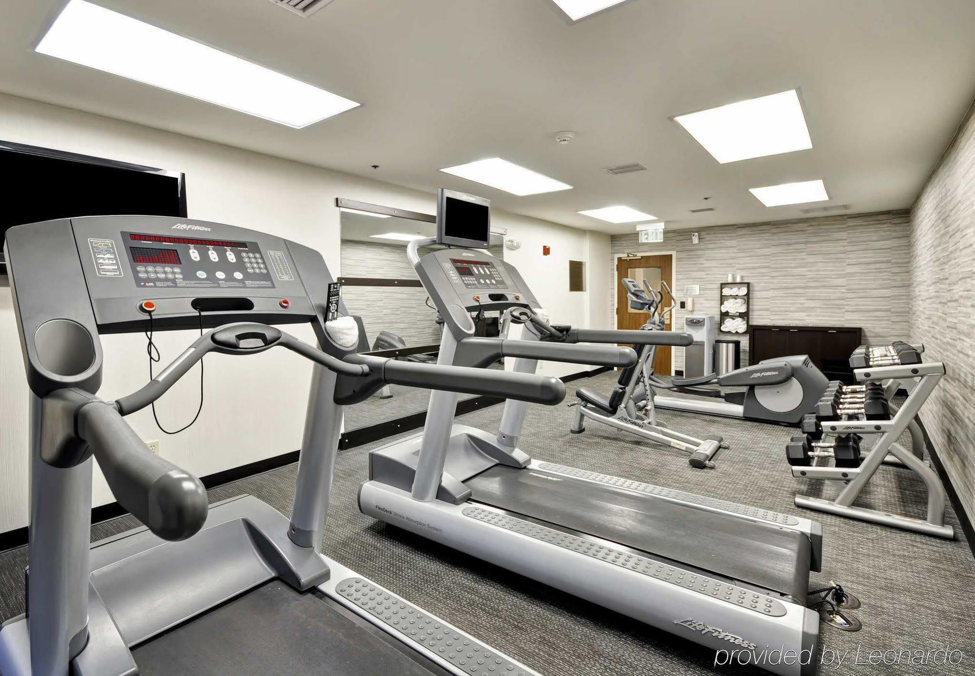 Courtyard By Marriott Jacksonville Airport/ Northeast Buitenkant foto