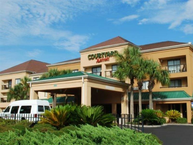 Courtyard By Marriott Jacksonville Airport/ Northeast Buitenkant foto
